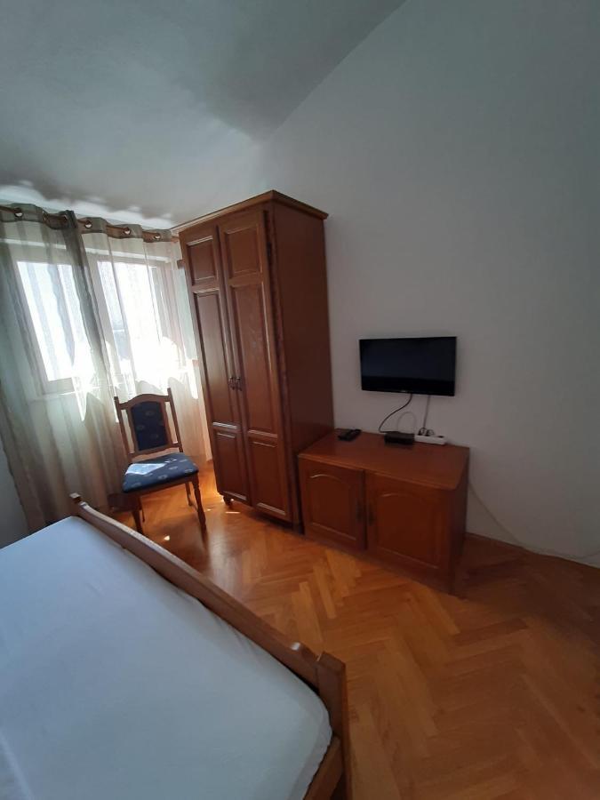 Apartments Ivanka 스타리그라드 파클레니차 외부 사진